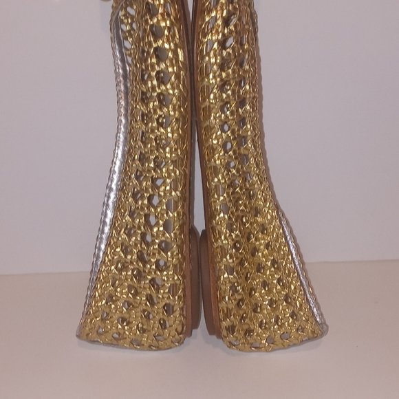 Tory Burch silver and gold flats - Picture 4 of 8